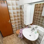 House Brunac With Parking Vodice