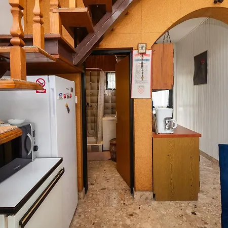 House Brunac Semesterbostad