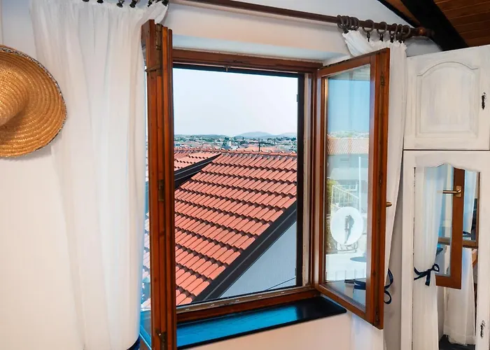 Casa de Férias House Brunac With Parking