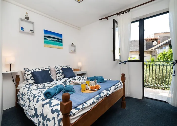 בית נופש House Brunac *