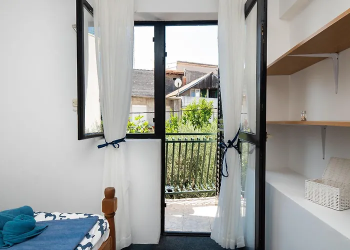 בית נופש House Brunac *