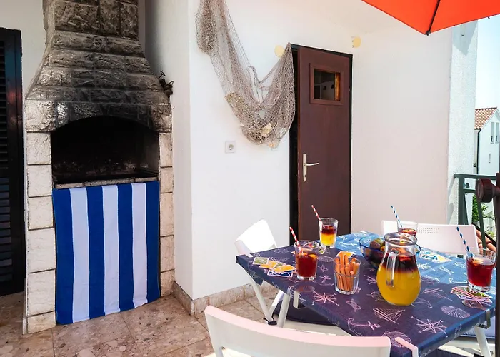 בית נופש House Brunac